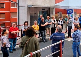 Fotografía que se incluye en el anuario de los finalistas de los premios.