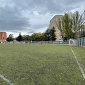Vitoria invertirá 415.000 euros en renovar el campo de fútbol de Zaramaga