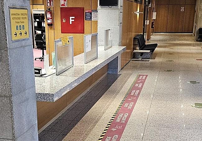 Nuevo mostrador adaptado.