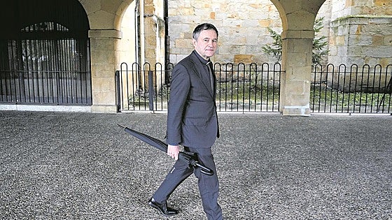 «La Iglesia no va a ser antimigrante aunque lleguen a ella algunos jóvenes sectarios»