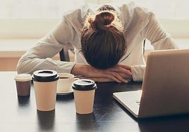 Conversación de WhatsApp entre la empleada y su jefe.