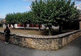 Imagen del exterior del campamento de Bernedo, que ya acumula 21 denuncias de familias.