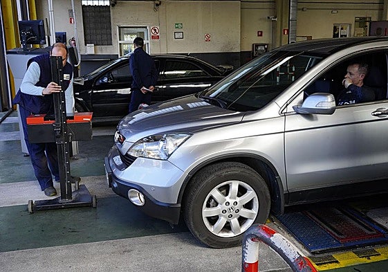 La OCU revela en qué comunidades sale más caro pasar la ITV