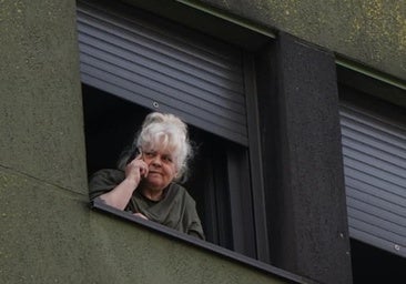 El incendio de un piso en Barakaldo destapa el calvario de los vecinos: denuncian «agresiones, robos y prostitución»