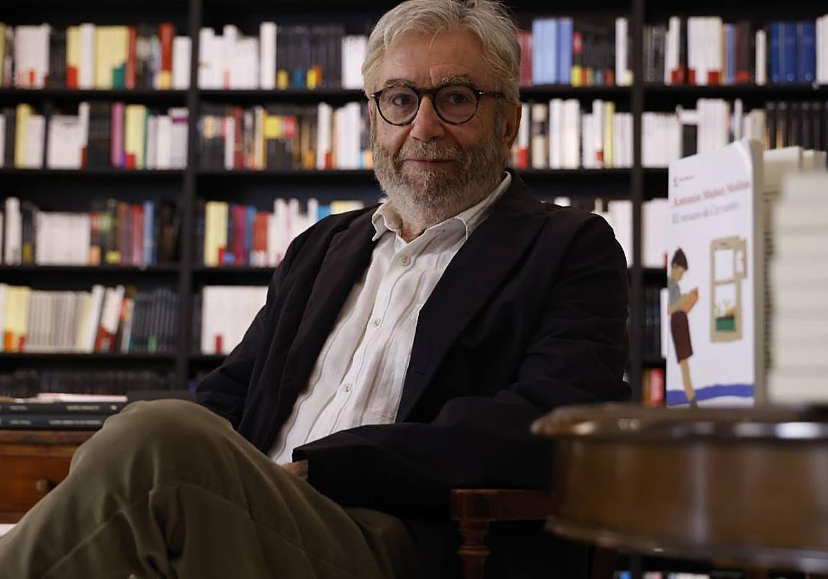 Antonio Muñoz Molina.