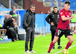 Fue el primer encuentro de Jesús Galván dirigiendo al cuadro jabato.