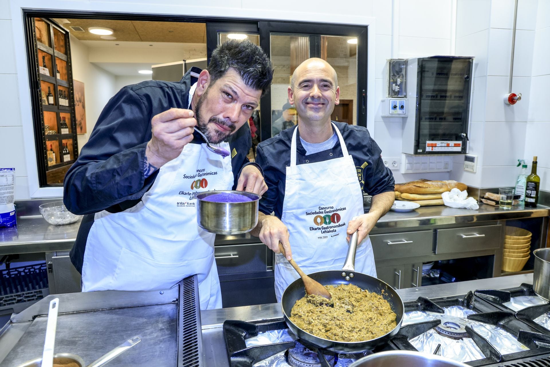 Así ha sido la cena en Burduntzi