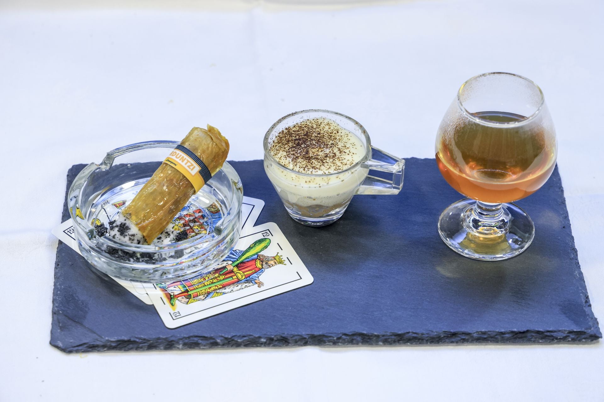 Así ha sido la cena en Burduntzi