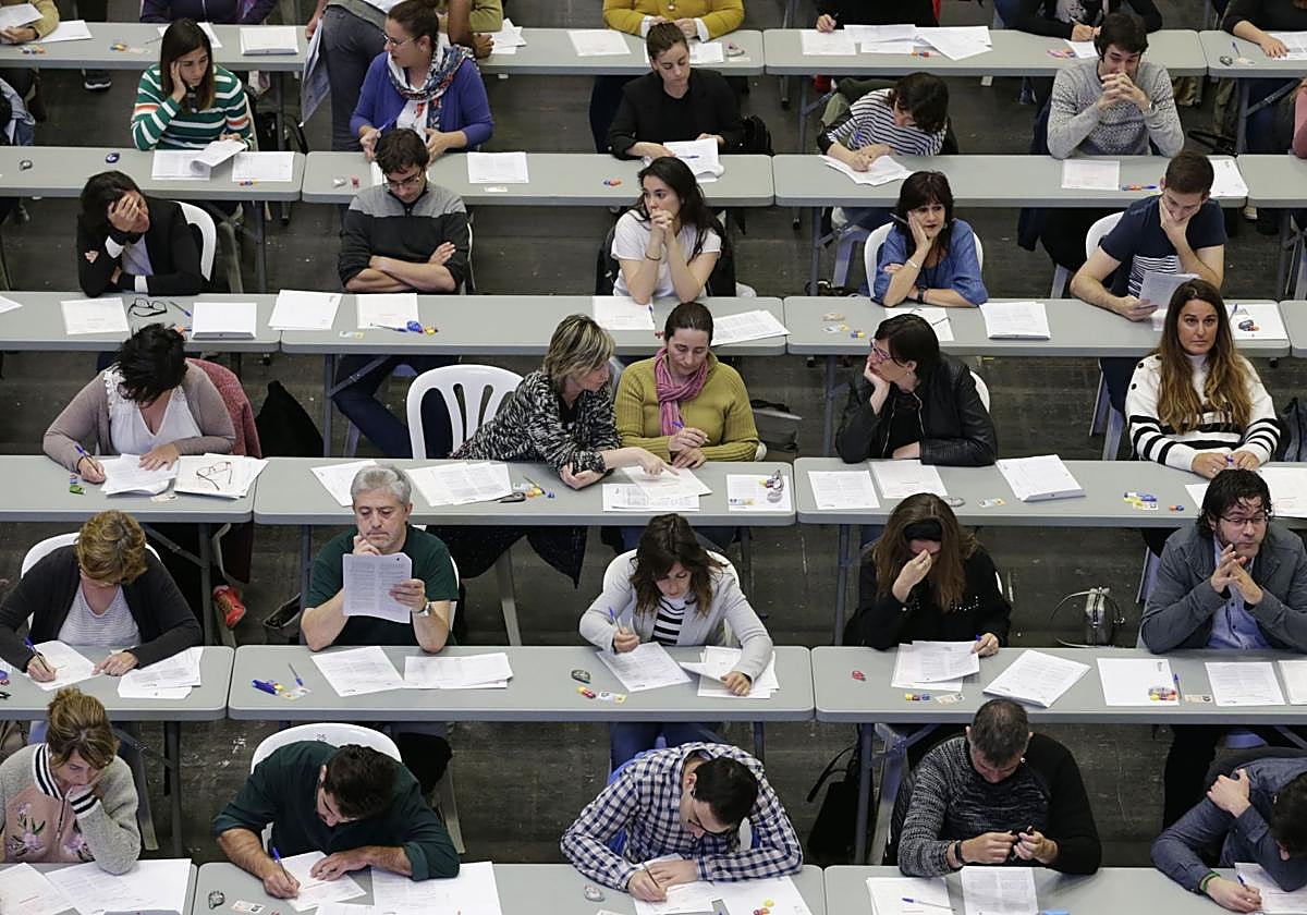 Imagen de archivo de una OPE de la Diputación.