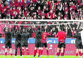 La comunión entre la hinchada rojilla y el equipo se antoja fundamental, ahora más que nunca, para recuperar el terreno perdido.