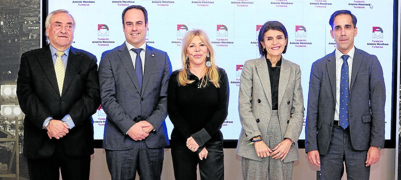 Asier Alustinza, Carlos Royuela, María Menchaca Salamanca, Nerea Melgosa y Oier Zubergoitia.