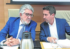 Óscar Liria, a la derecha de la imagen.