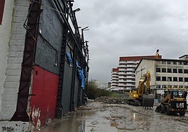 Estado del solar de Pabellón 6 tras la demolición.