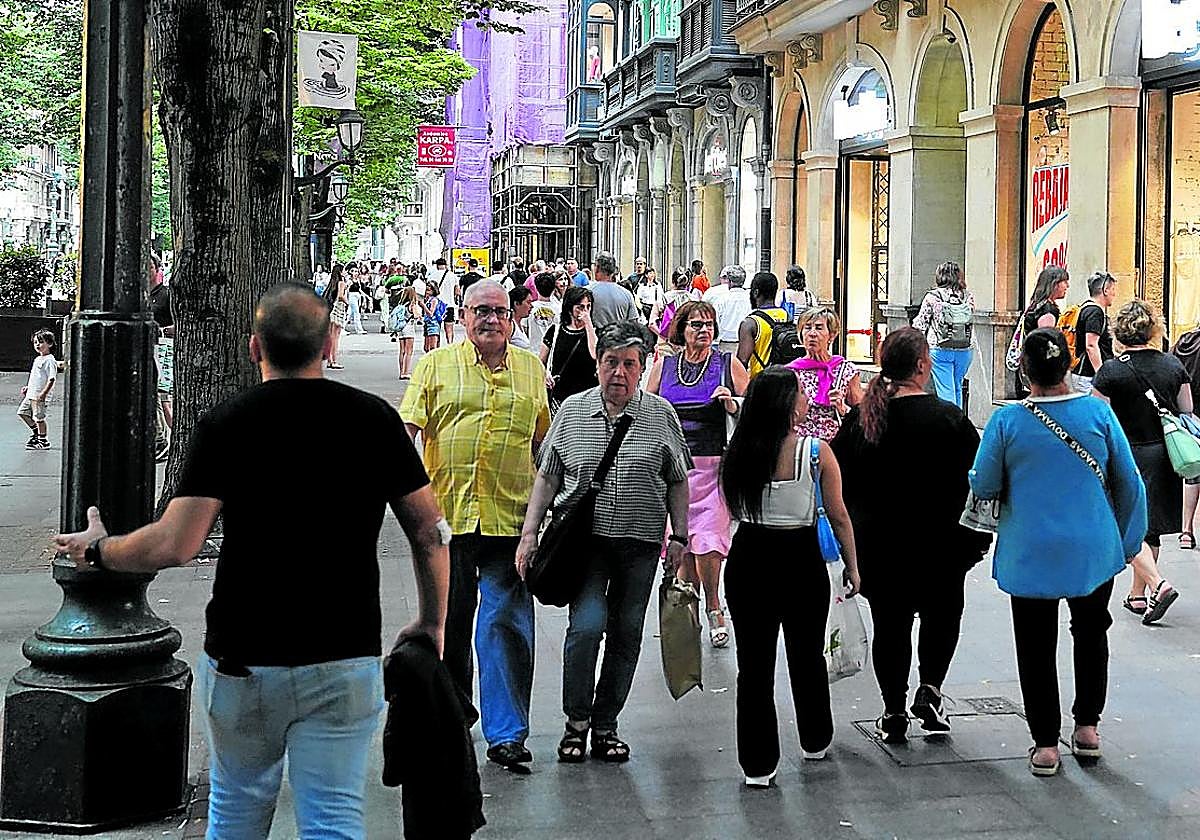 La Gran Vía es la novena calle comercial más importante de España.