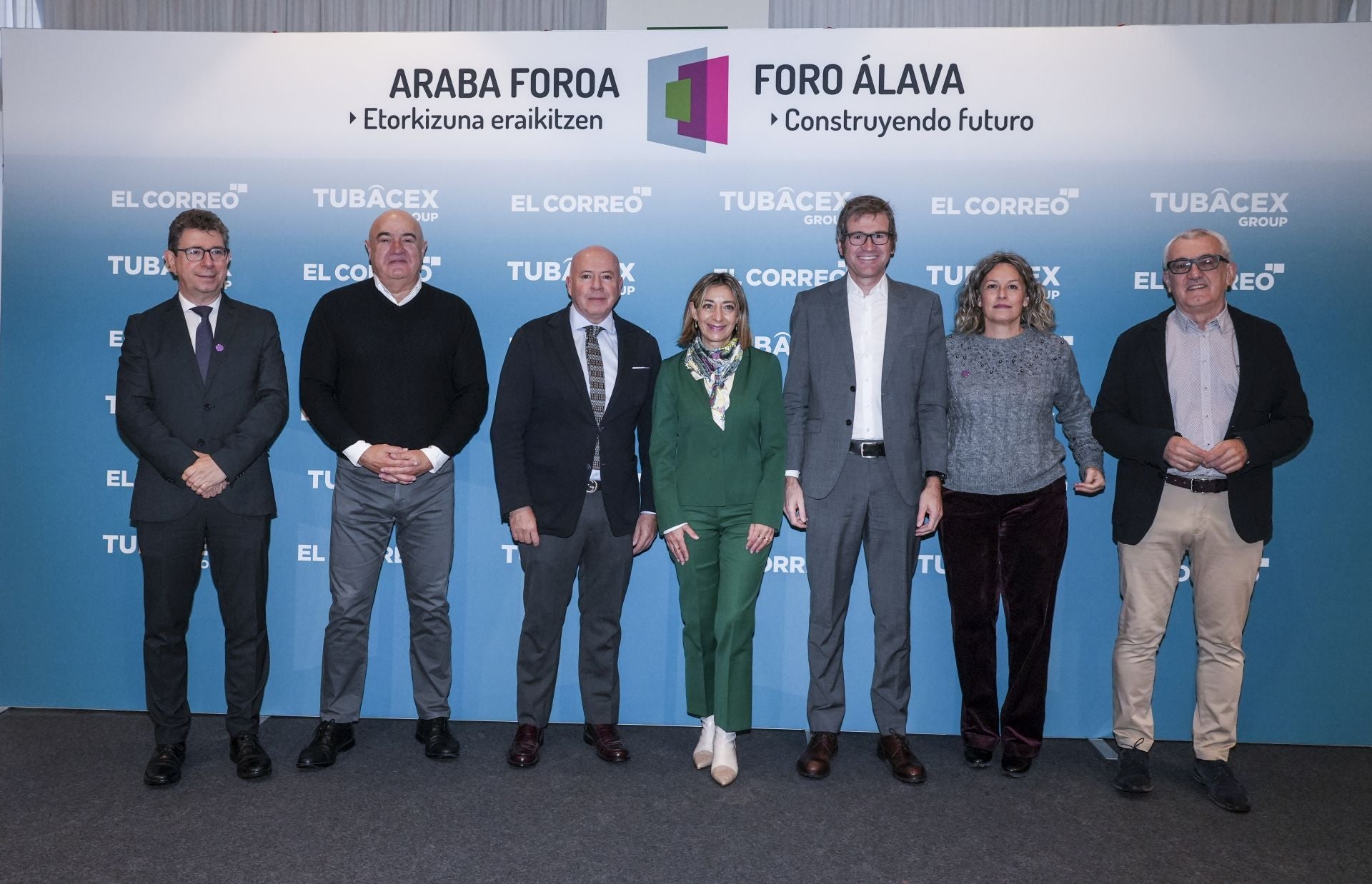 Iñaki Gurtubai, Pablo de Oraá, Javier Ruiz de Galarreta, Laura Pérez Borinaga, Gorka Urtaran, Noemí Aguirre y Eduardo Aguinaco.