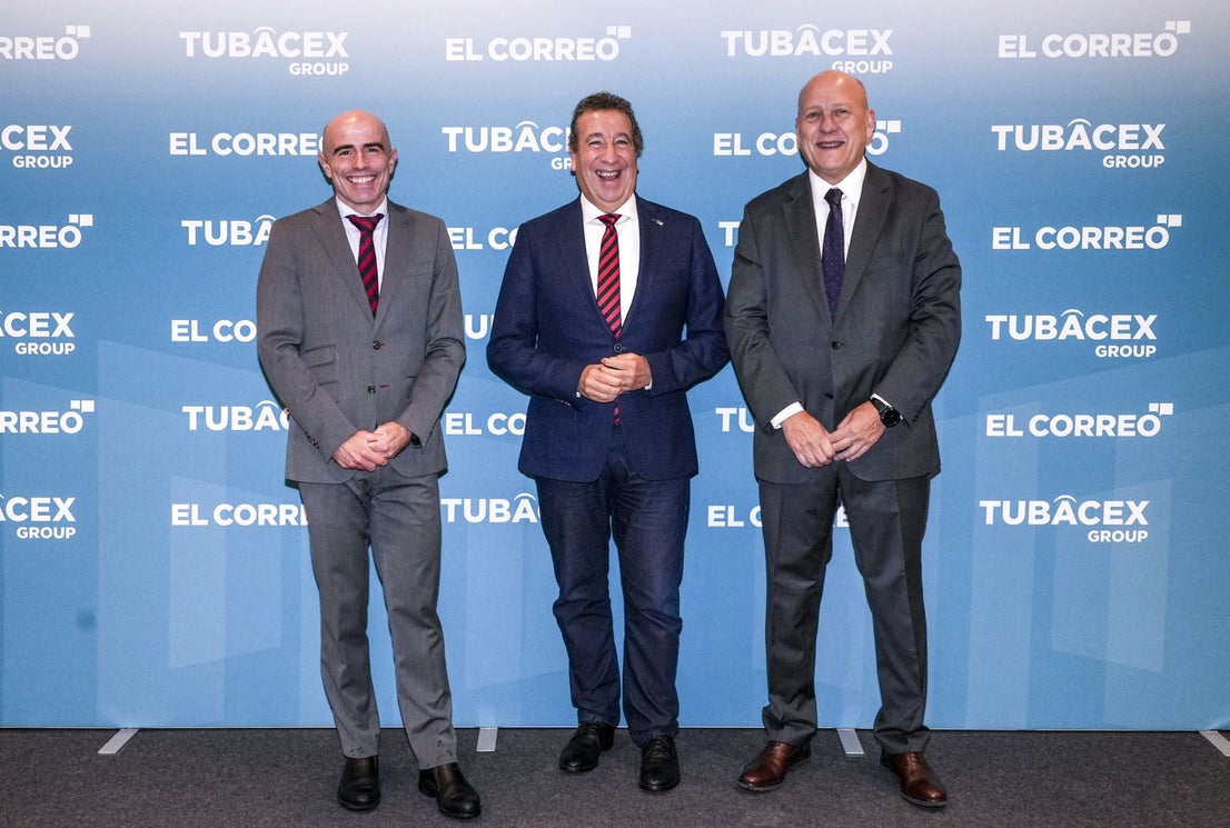 Axier Urresti, Jon Urresti y Asier Atutxa.