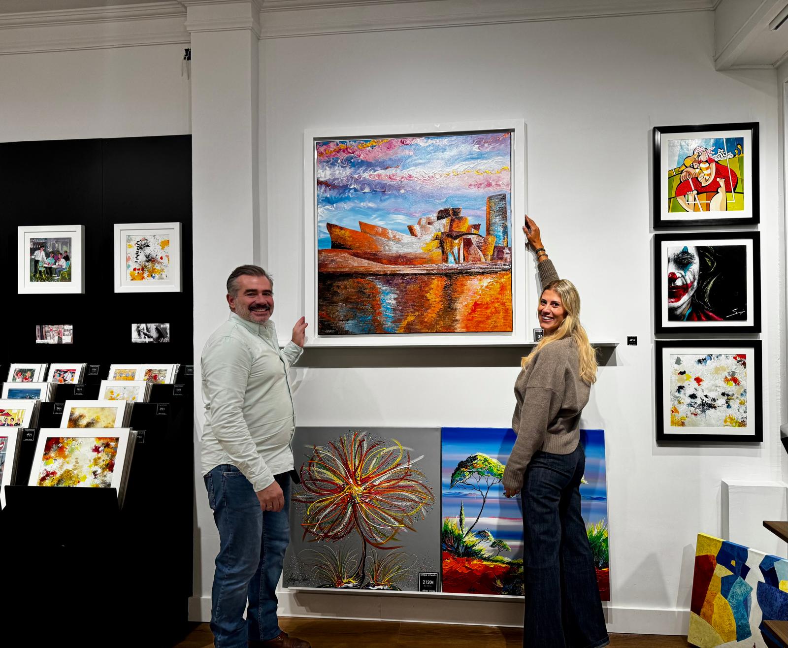 Por amor al arte: un matrimonio abre una tienda en el Casco Viejo con obras originales desde 115 euros