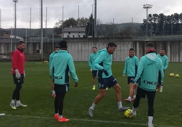 Galarreta regresa al grupo y Laporte y Selton se ejercitan en el interior