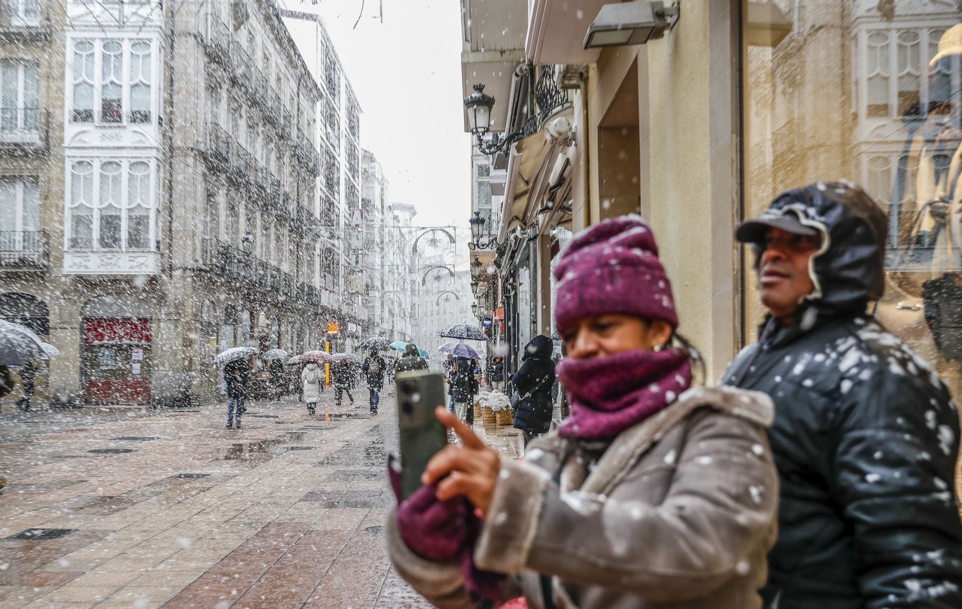 Las imágenes de un día de nieve en Álava