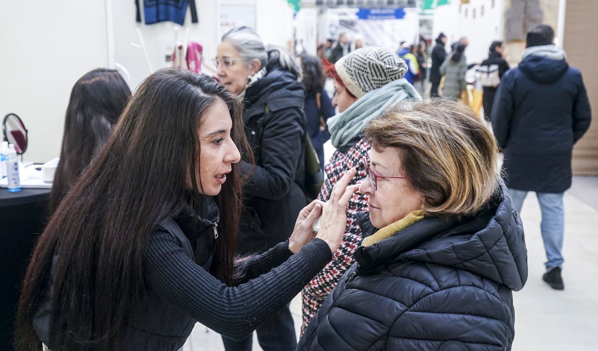 La décima edición de la feria Bioaraba llena el Iradier Arena de productos ecológicos