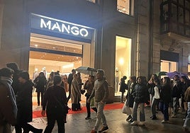 Mango reabre su tienda insignia de Bilbao después de meses de obras