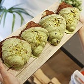 La pastelería bilbaína de moda que regalará cruasanes por su tercer aniversario