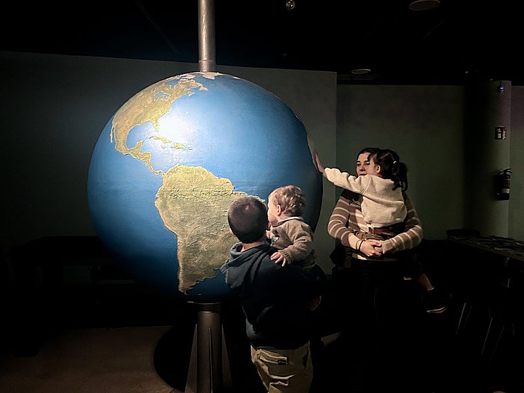 Un gran número de familias han disfrutado del festival Urez Ur Fest en el Itsasmuseum.