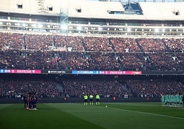 Panorámica del Camp Nou durante el Barcelona-Athletic.