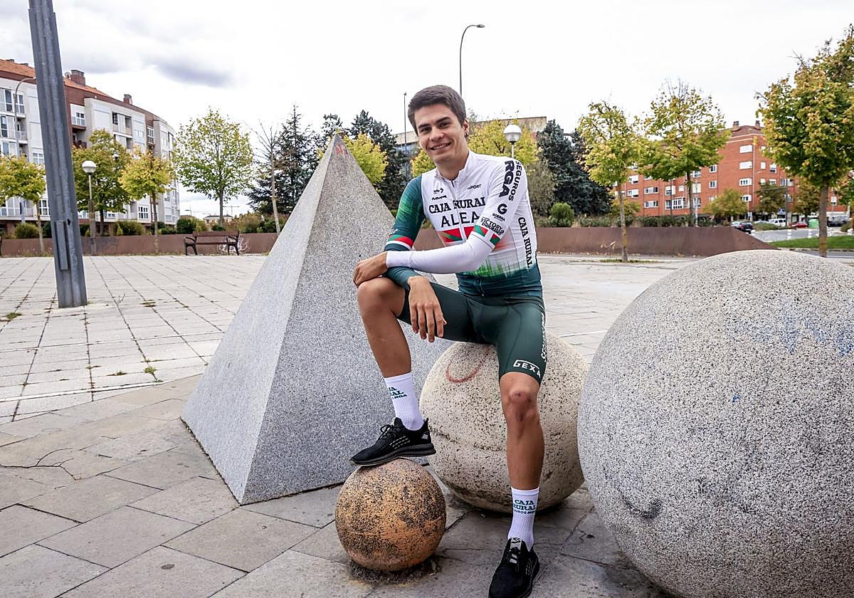 Gorka Corres: From Mountain Biking to Road Cycling Success