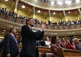 Ábalos y Koldo a la cárcel, Junts tumba los Presupuestos... ¡Bah! Sigamos haciendo como que aquí no pasa nada