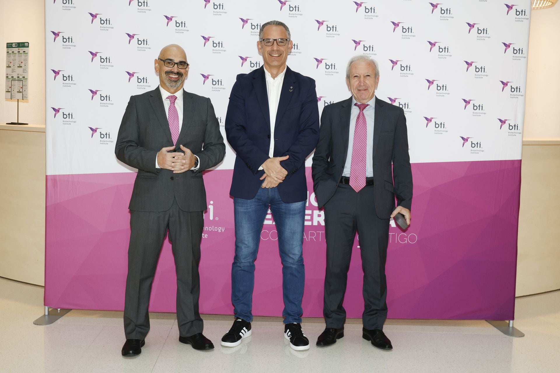 Carlos Cummings, Gorka Orive y Aureliano Vicente.