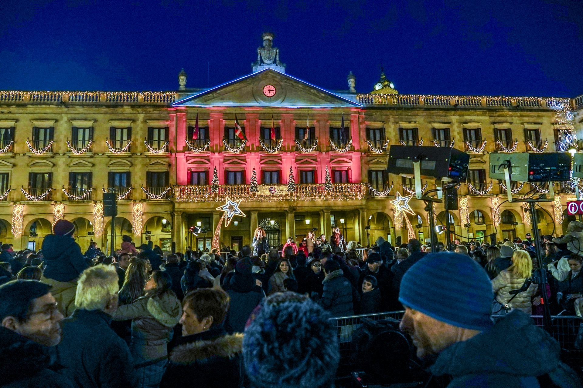 Las imágenes del encendido navideño en Vitoria