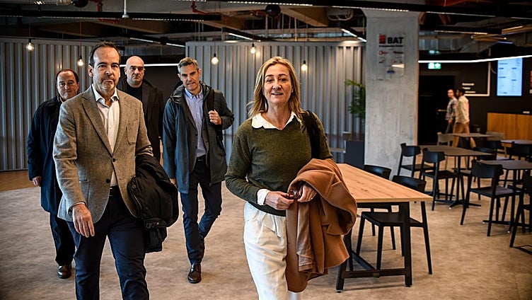 El Surne Bilbao presenta 'Sustraitzen', un modelo de sociedad colectiva para «asegurar su arraigo en Bizkaia»