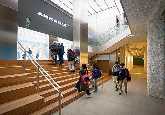 El interior todavía necesita unos últimos remates antes de su apertura el 17 de diciembre