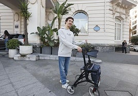 Erdozain posa este viernes frente al Carlton, donde participó en el foro de deporte e inclusión organizado por GaituzSport.