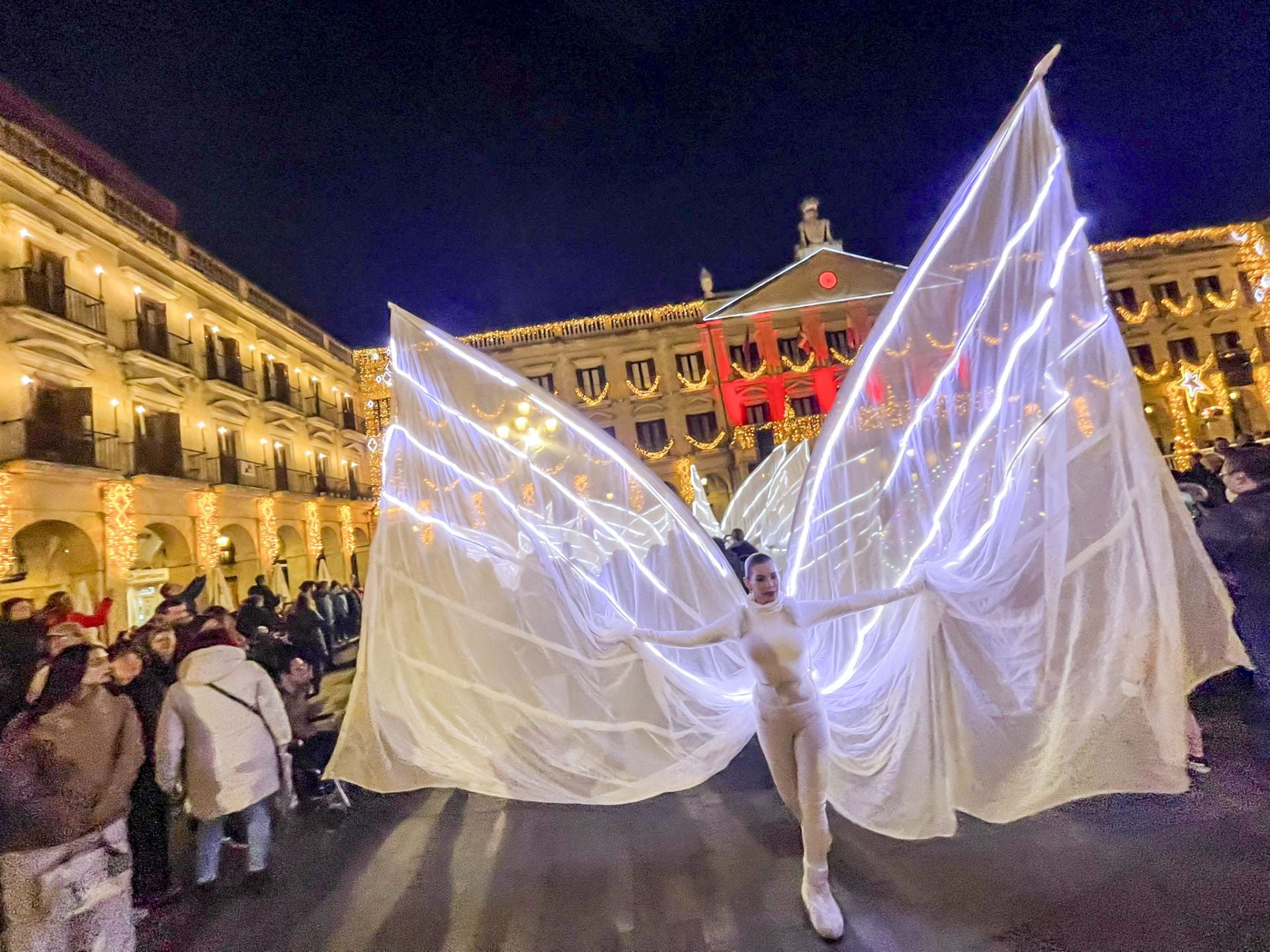 Las imágenes del encendido navideño en Vitoria
