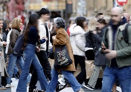 PNV, PSE y EH Bildu se pegan por ver quién es más de centro en Euskadi