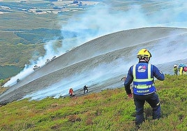 El fuego se originó el 18 de octubre y permaneció activo durante cerca de 24 horas.