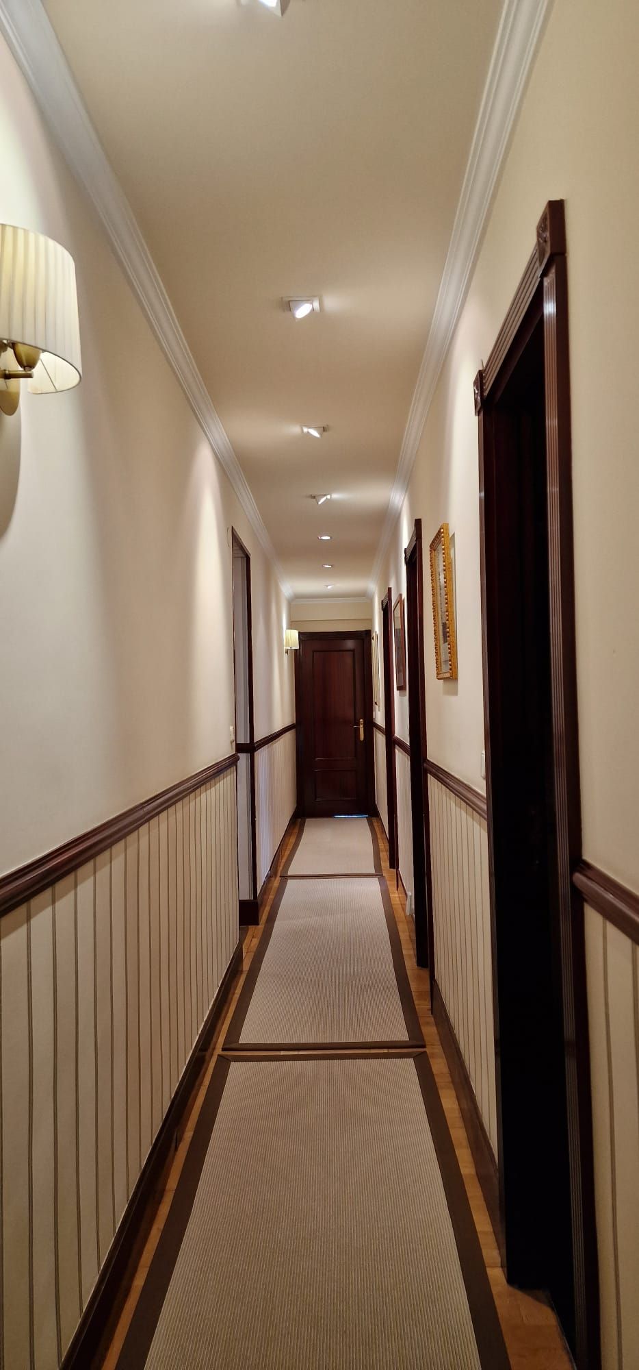 Clásico y moderno a la vez: la transformación de un piso de 110 metros en Getxo