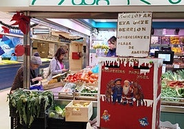 Un buzón recoge desde este martes las cartas a Olentzero y los Reyes Magos.