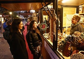 El Mercado Navideño se adelanta por segundo año consecutivo al puente de la Inmaculada.