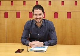 El 'numero dos' de EH Bildu en el Ayuntamiento de Vitoria, Xabier Ruiz de Larramendi.