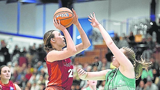 El Lointek vence en Málaga y llama a las puertas del play-off