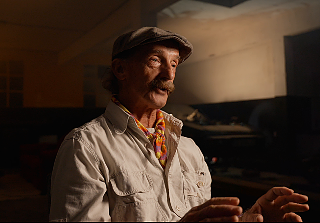 Mark, el alter ego futuro de Iñigo, durante un momento del reportaje.