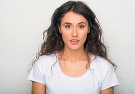 La alavesa Silvia Larrauri gana el premio de las asociaciones de teatro de Extremadura