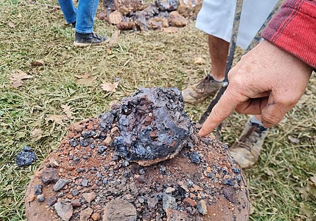 Parte del metal que han extraido de la haizerola.