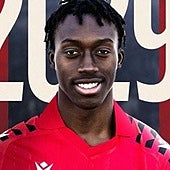 AlyKall, en la imagen compartida por Osasuna tras su renovación.