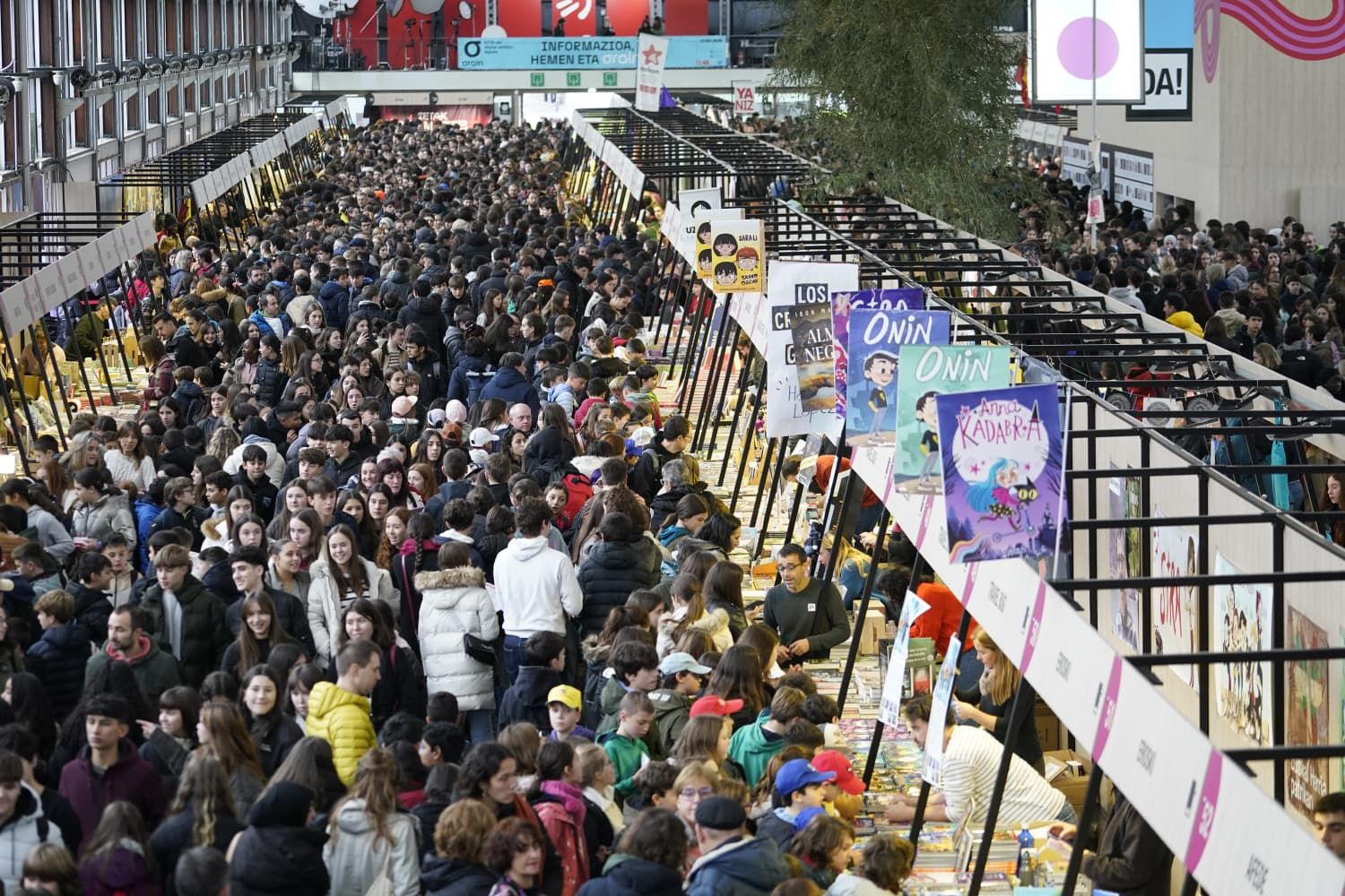 La Azoka de Durango abre sus puertas