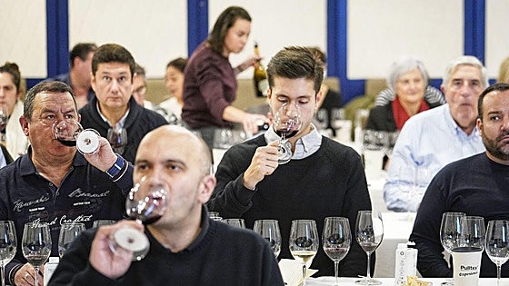 Bodegas Familiares de Rioja conquista a los sumilleres vizcaínos