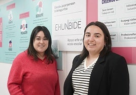 Zulaima García (psicóloga) y Joana Méndez (trabajadora social), fundadoras de Ehunbide.